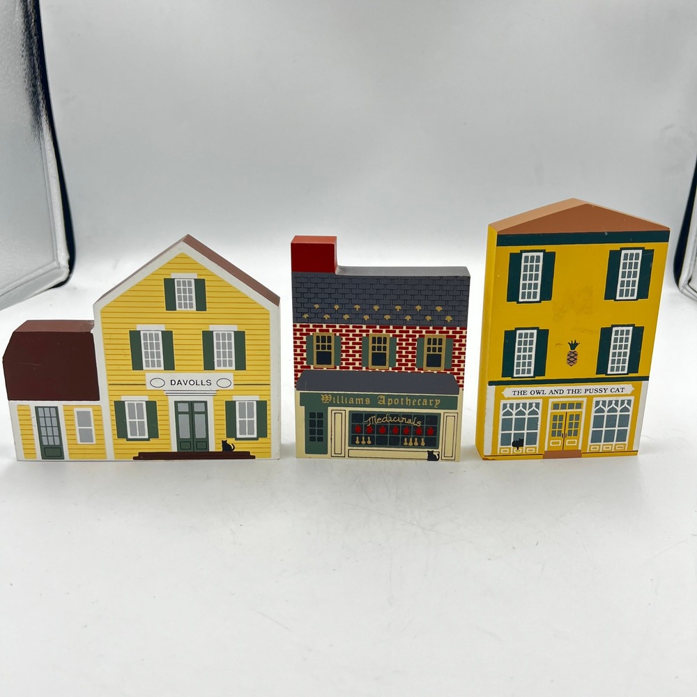 The Cat's Meow Village Wooden Houses – Vintage Shelf‎ Sitters Lot of 3 1989–1993